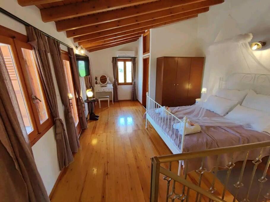Nikόla'S House Villa Mourniai Bagian luar foto