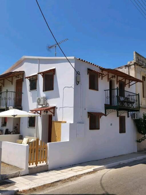 Nikόla'S House Villa Mourniai Bagian luar foto
